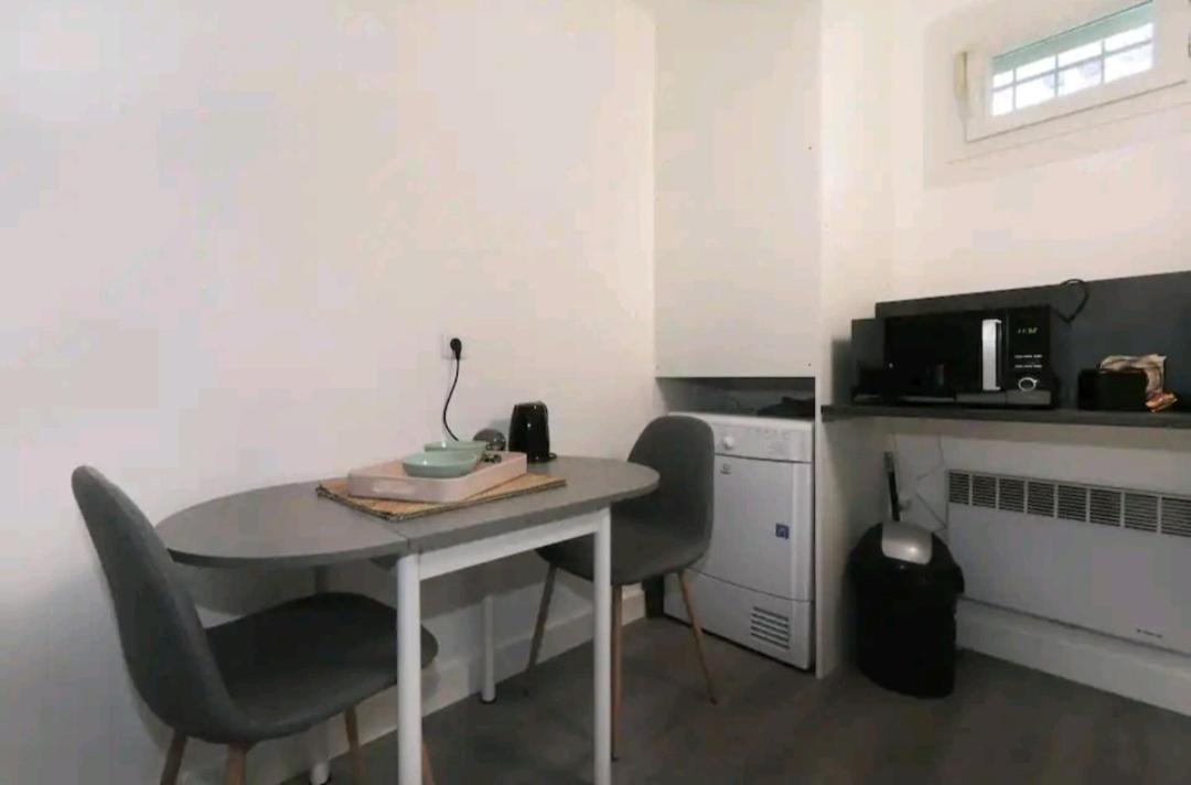 30m2 En Centre-ville Apartment